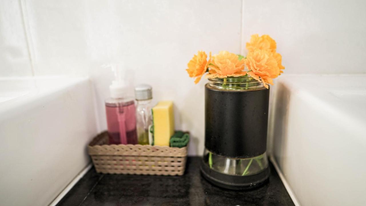 Roomquest Bangkok Don Mueang Airport Ngoại thất bức ảnh