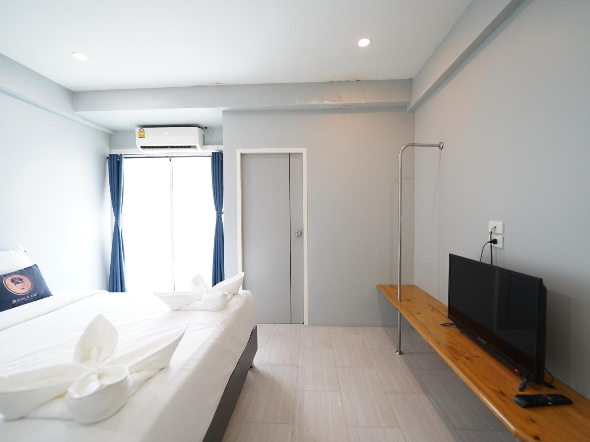 Roomquest Bangkok Don Mueang Airport Phòng bức ảnh