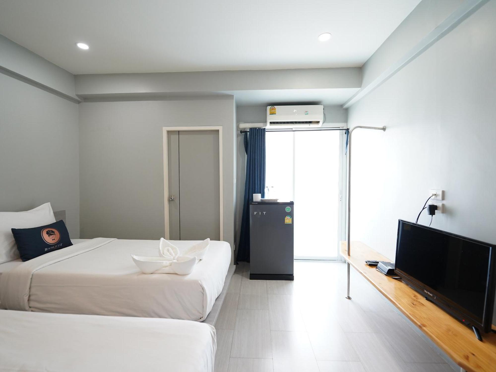 Roomquest Bangkok Don Mueang Airport Phòng bức ảnh